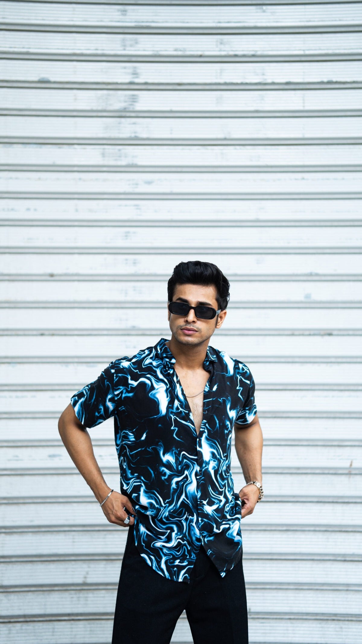 BLUE THUNDERING RAYON HALF SLEEVES SHIRT image 3