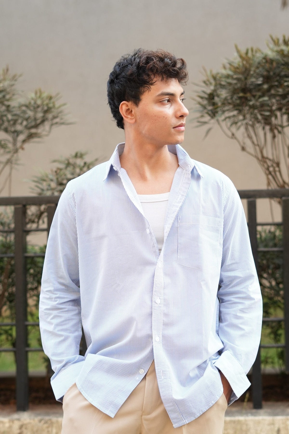 OLD MONEY THIN STRIPES SHIRT image 3