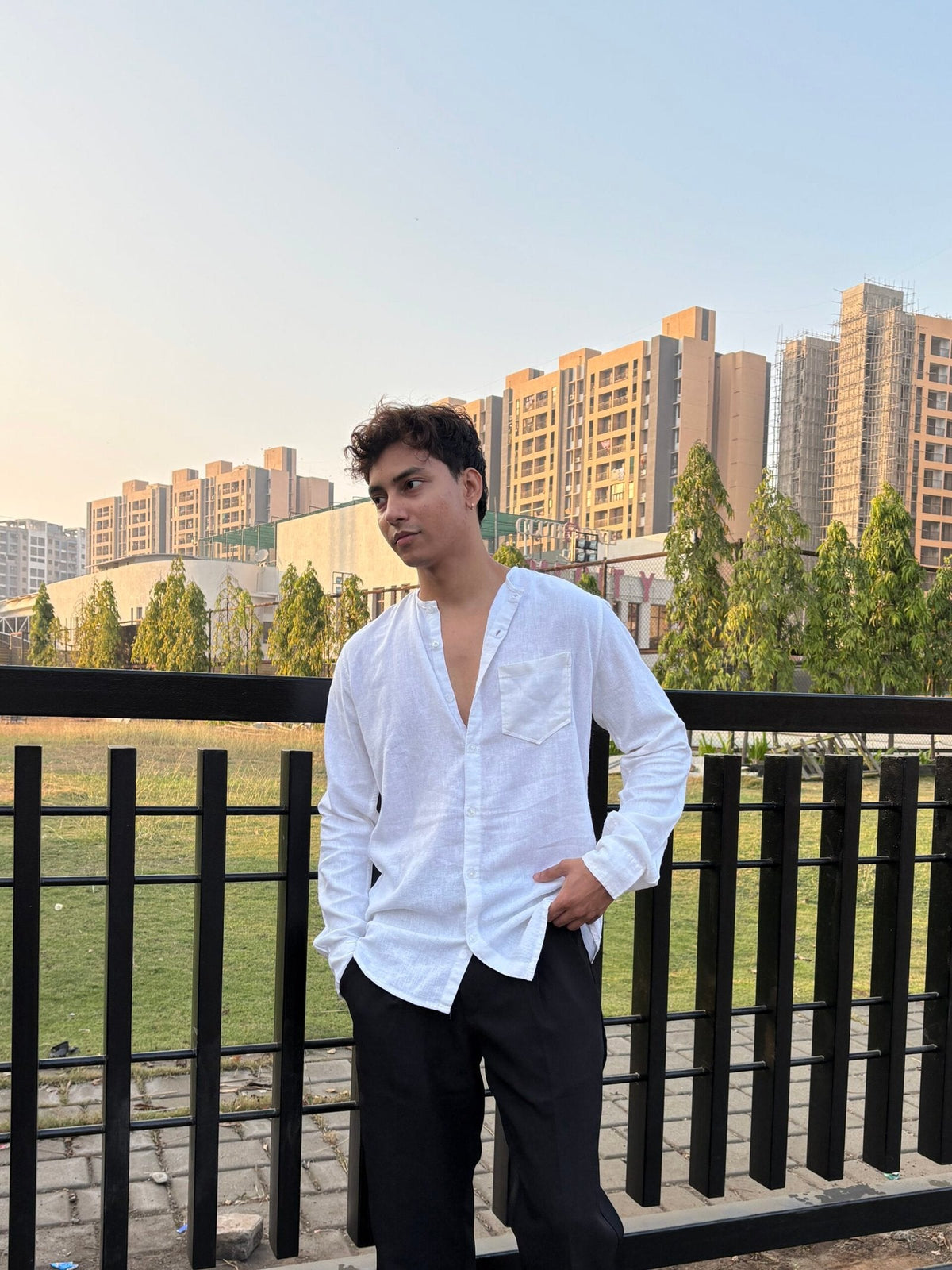 COTTON LINEN CHINESE COLAR WHITE SHIRT image 2