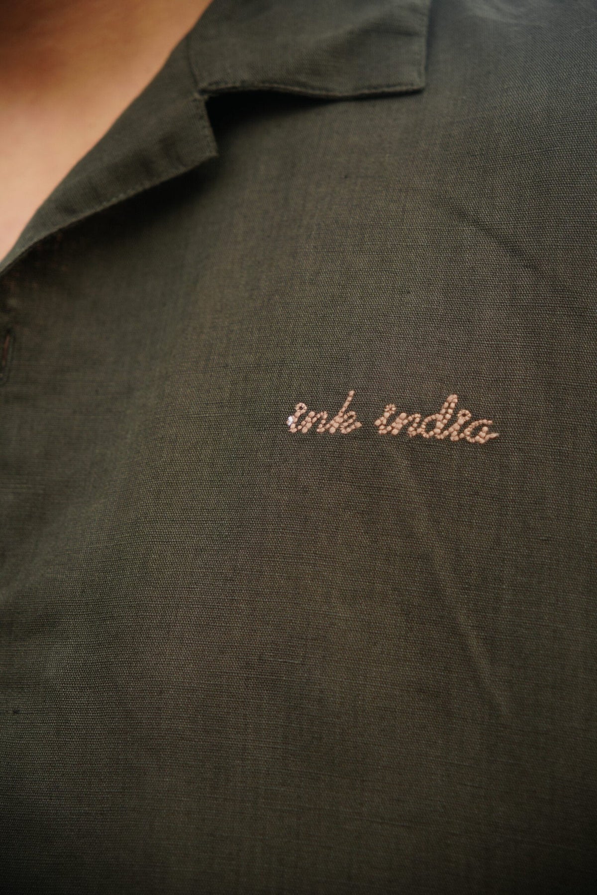 Olive H/S Shirt Embroidered Escape image 1