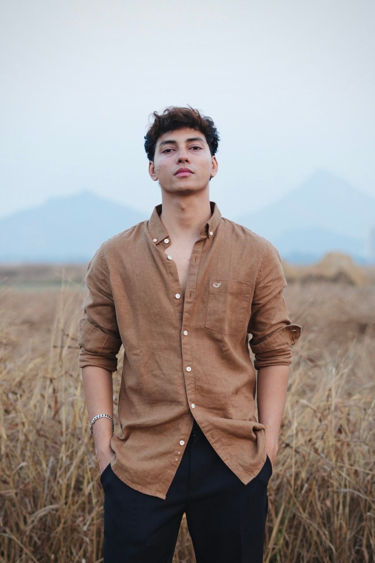 COTTON LINEN BROWN SHIRT image 3
