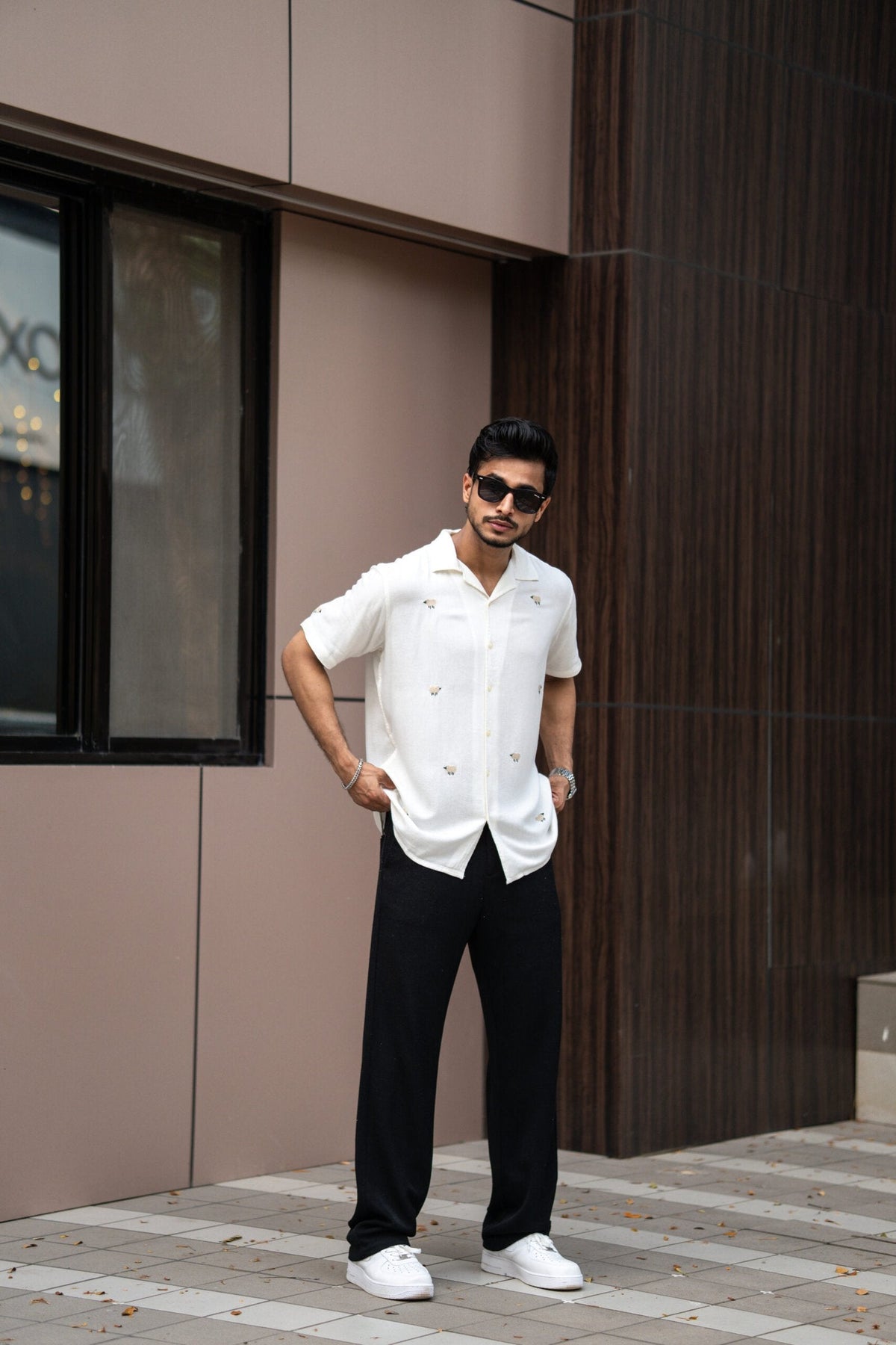 SHEEP EMBRODIERY HALF SLEEVES SHIRT image 3
