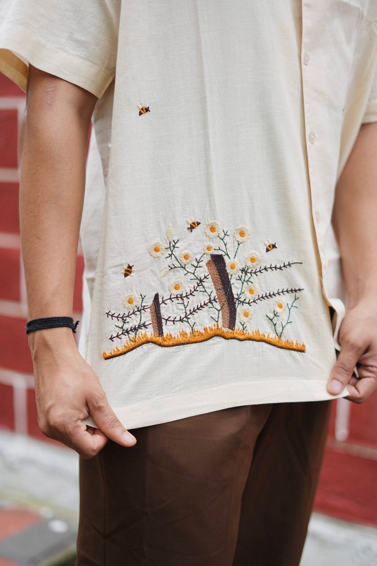 Light Cream Buzz Garden Cuban Collar Shirt With Bee & Nature Embroidery image 3